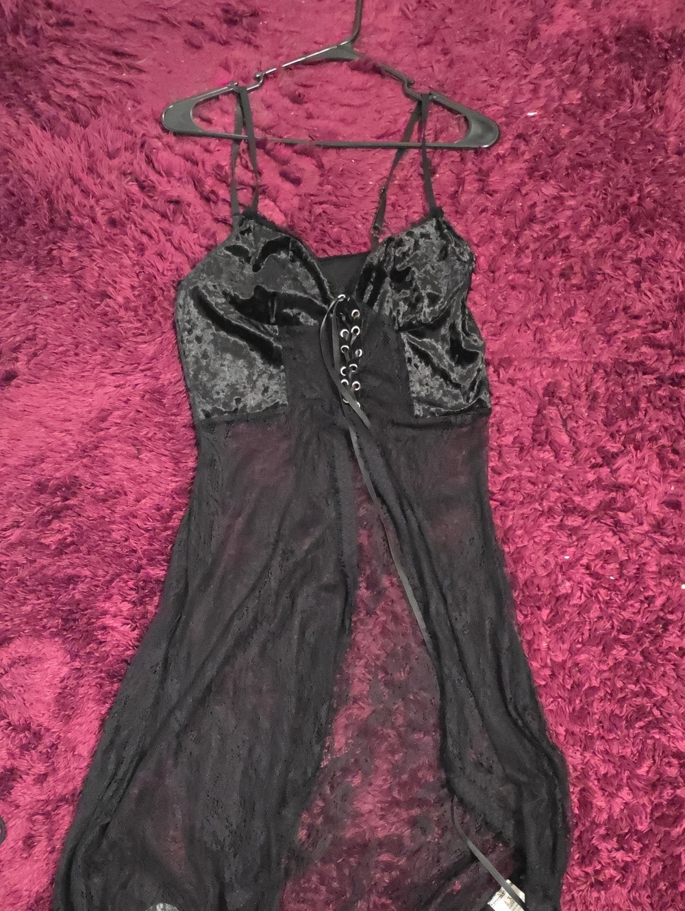Black Lace & Velvet Chemise